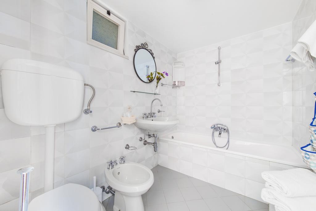 L'Uliveto Bed & Breakfast Positano Exterior photo